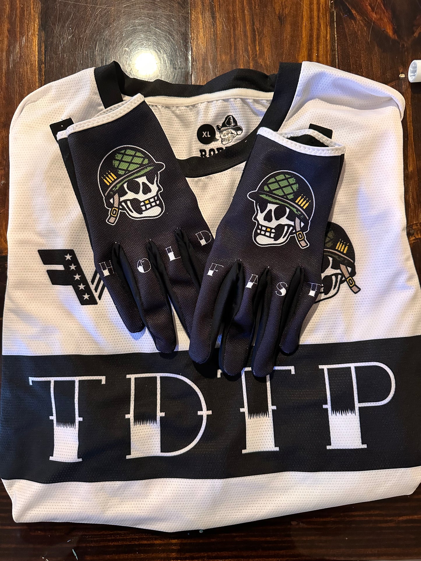 Hold Fast Gloves